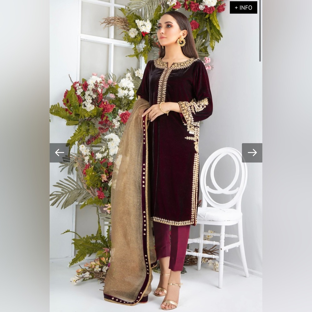 3 piece stitched suit
